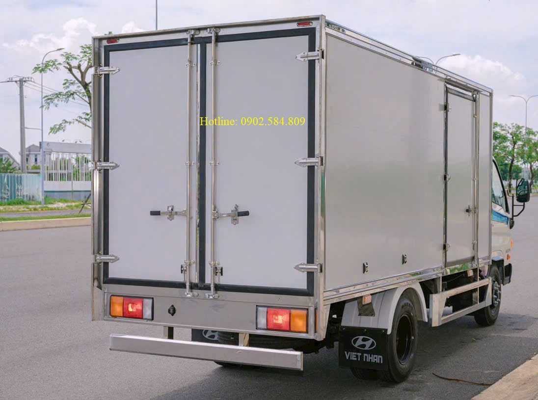 xe tải 3,5 tấn thùng kín